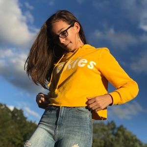 Meet your Posher, Elena